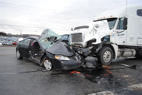 truck accident with car