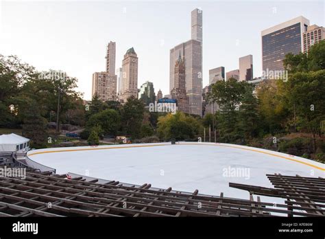 trump ice rink nyc