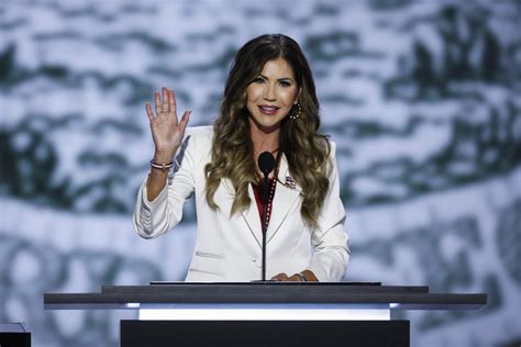 trump speaks at rnc