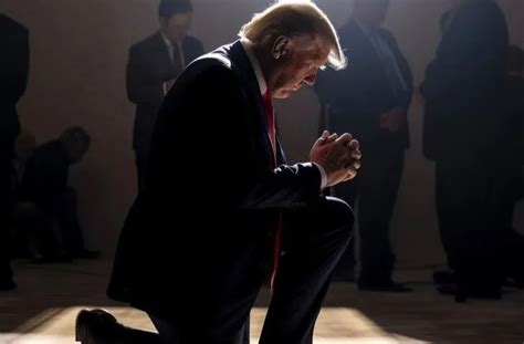 trump tells americans to pray