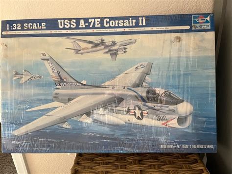 trumpeter 1/32 airplane models