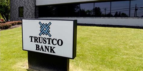 Trustco Bank Up To 250 Checking/Savings Account Bonus [FL, MA, NJ, NY, VT]