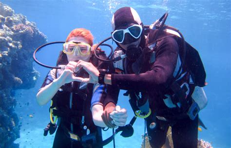 try scuba diving lessons