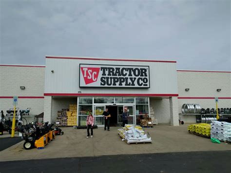 tsc tractor supply store benton ar