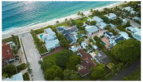 Tucker Carlson quietly makes move to Florida island with $5.5M purchase
