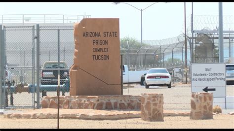 tucson jail search