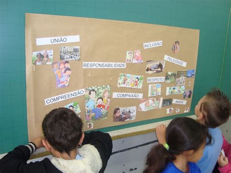 tudo sala de aula religioso