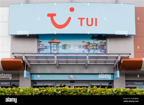 tui travel agent newport gwent