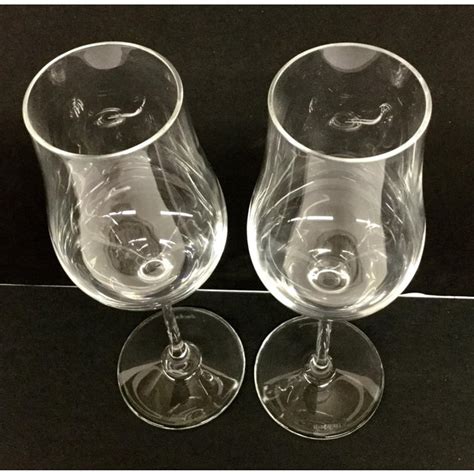 tulip style wine glasses