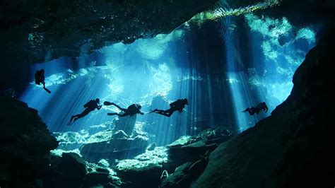 tulum mexico cave diving
