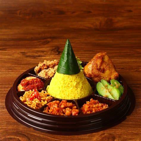 tumpeng mini