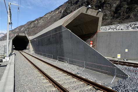 tunnel ferroviario san gottardo