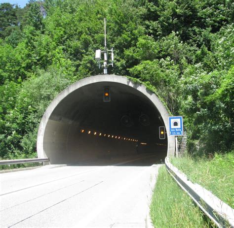 tunnel in der schweiz