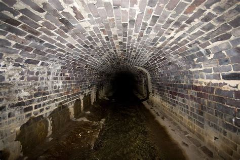 Tunnels Under Glasgow
