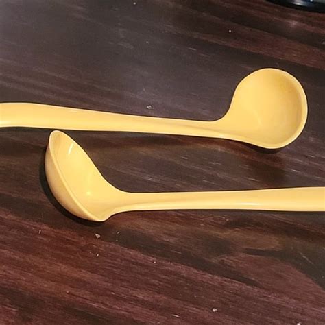 Tupperware Condiment Spoon