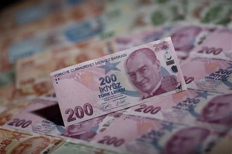 turkish money to aed