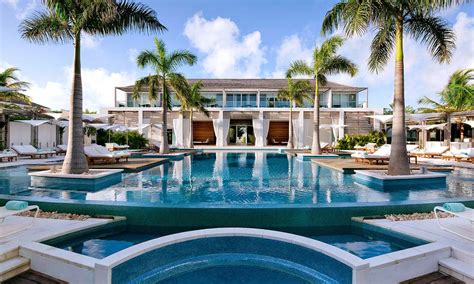 turks and caicos luxury hotels