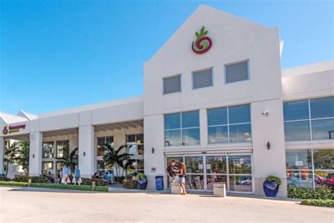 turks and caicos supermarket