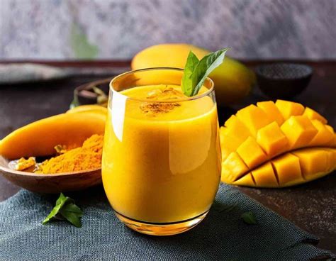 Turmeric Smoothie Mango