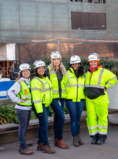 turner construction career