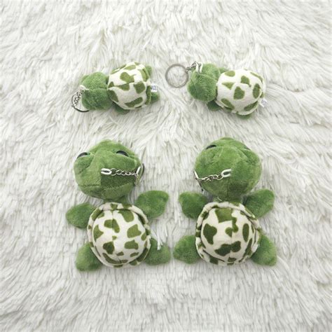 Turtle Pendant Key Ring