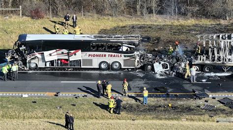 tusky valley bus accident ohio