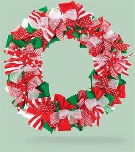 tutorial for making ribbon wreaths