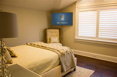 Tv In Corner Of Bedroom Ideas