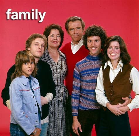 tv show family cast