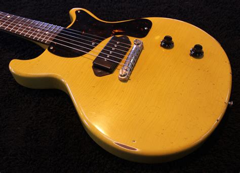 Tv Yellow Nitrocellulose