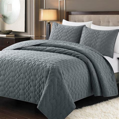 Twin Gray Quilt Set