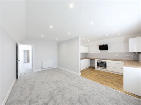 Two Bed Flat To Rent Folkestone