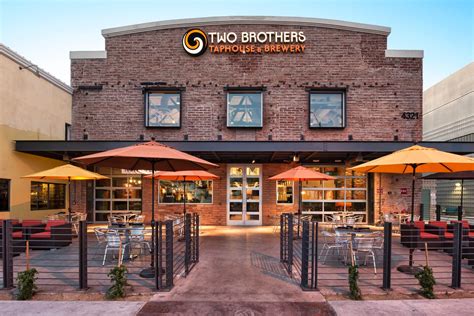two brothers brewery aurora