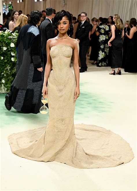 Red Carpet Revelations: Tyla's Glamorous Moment at the Met Gala