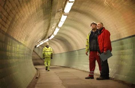 tyne tunnel closed today