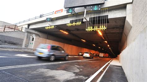 tyne tunnel opening times