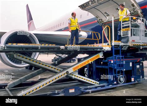 Types Of Baggage Handler
