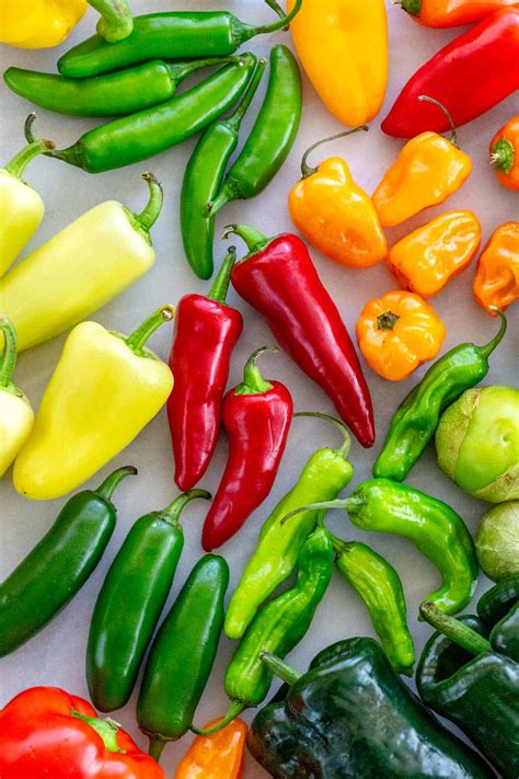 types of green peppers images