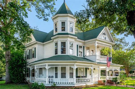 Types Of Victorian Homes