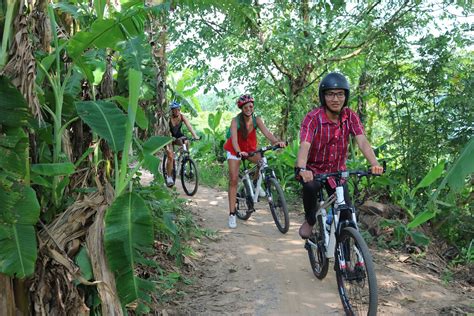 typical cycling tour