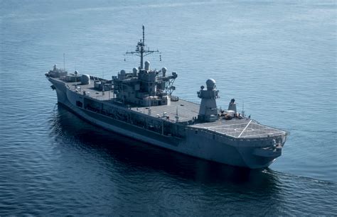u.s. navy command ship mount whitney