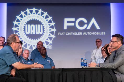 uaw contract with stellantis