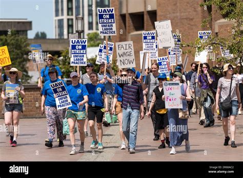 uaw strike university of washington