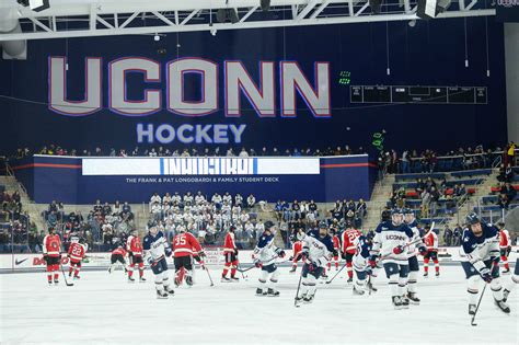 uconn huskies ice hockey