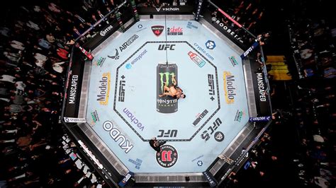 ufc 300 date and odds