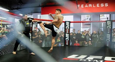 ufc gym personal trainer cost