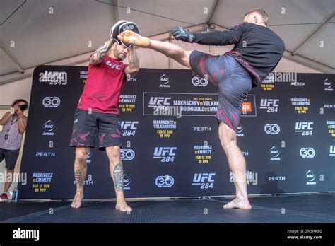 ufc perth open workout