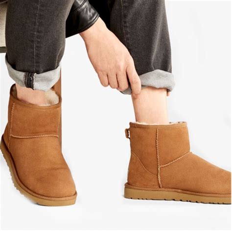 Schuhe UGG W Classic Mini II Metallic 1112531 Pcd UGG Stiefel und