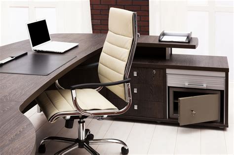 uk office furniture manufacturers