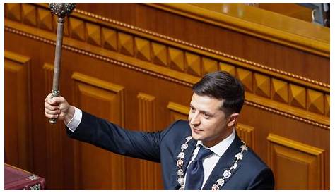 Ukraine’s new president disbands parliament and calls snap election
